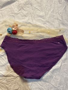 Victoria Secret Penty 32 Size