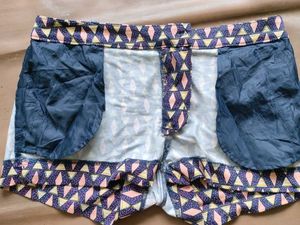 H&amp;M Loft Shorts