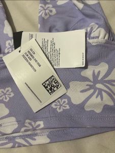 H&amp;M Women’s Lilac Halter Neck Crop Top
