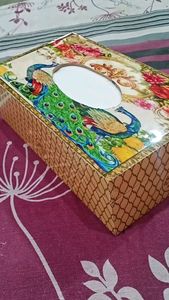 tissue box