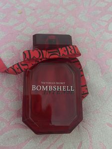 Victoria Secret Bombshell Intense Perfume