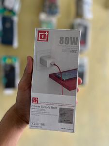 OnePlus SuperVOOC 80W Charger - New