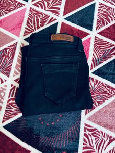 Black Jeans