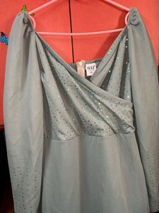 ILLI LONDON Pista Color Elegant Midi Dress