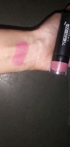 Huda Compact,7Heaven lipstick, Huda Lipstick