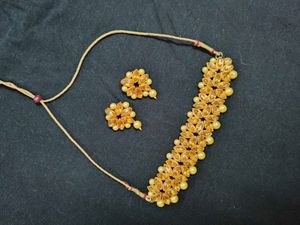 Beautiful Golden Pearl Partywear Necklace ❤️