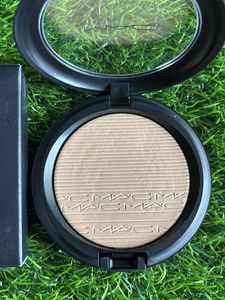 Mac Extra Dimension Skinfinish Poudre Lumiere