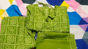 Parrot Green Dress& Black And Pink Dots Top