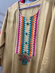 Rayon Kurti