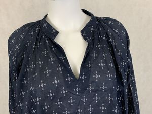 H&amp;M Printed V-Neck Blouse