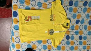 I Want To Sell Two T-shirt