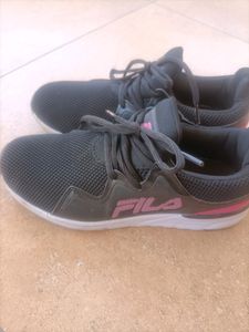 FILA SPORTS SHOES