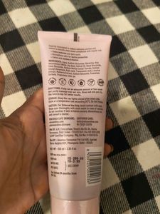 Anti Melasma Gel Facewash.