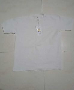 Plain White Basic T-Shirt