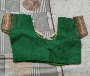 Floral Bottle Green Georgette Saree
