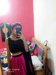 Pink &amp; Black Dupatta