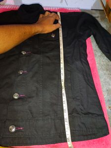 Loot📌 Denim Solid Jacket For Women