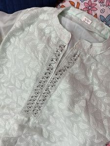 Elegant Kurta with Chikankari