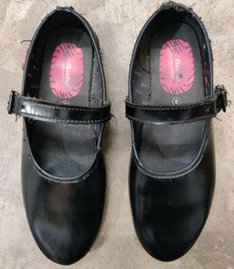 Bata School Shoe
