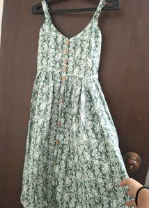 Green Floral Print Dress (M)