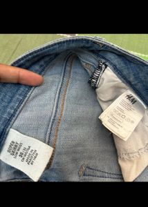 H&amp; M Skinny Jeans 👖 &amp; Navy blue joggers