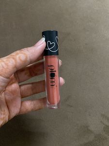 Plum Liquid Matte Lipstick