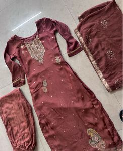 Two Suit Set