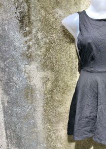 N. CUTE BLACK FROCK