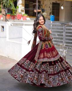 Lahenga Suits