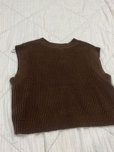 H&amp;M Brown Knit Vest Top
