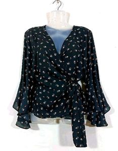 🖤Forever21 Wrap Around Top 🖤