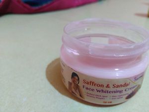 Saffron And Sandal Whitening Cream