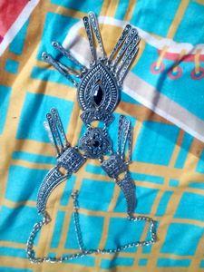 Vintage Style Silver Tone Statement Necklace