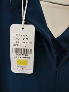 MATRIX Short Midi Dress