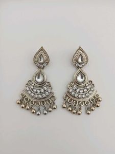 Elegant Silver Earrings