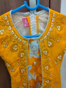 Cute Yellow Girls Clothing