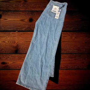 Wrangler Light Wash Jeans
