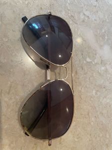 Polaroid Wayfarer Sunglasses. Unisex