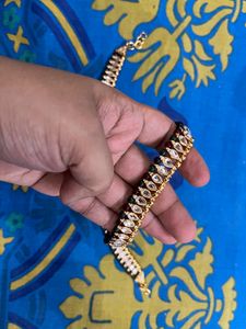 Anklet