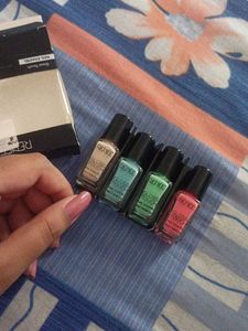 Renee Gloss Touch Nail Enamel