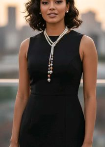 Elegant Pearl Drop Necklace