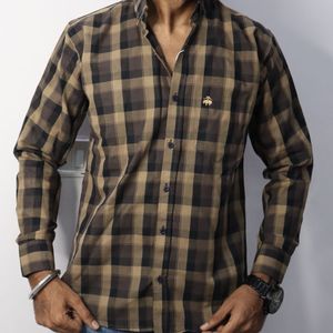 Men’s Check Shirt New With Tag L
