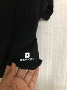 Decathlon Black T Shirt