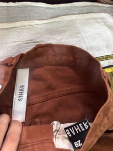 Rust Brown REHAB Jeans – Stylish &amp; Comfortable