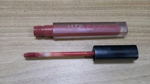 HUDA BEAUTY - ICON