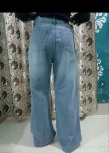 Ripped Wide-Leg Denim Jeans