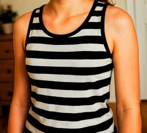 Black And White Stripped Sando For Girls