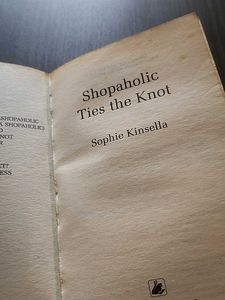 Shopaholic Ties The Knot (Sophie Kinsella)