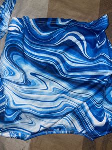 stylish crop cool blue swirl pattern top