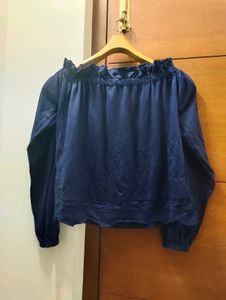 Blue Off-Shoulder Top💙